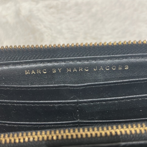 Marc Jacobs Bag & Wallet - Picture 8 of 9